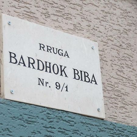 Hotel Bujtina Shqiptare Tirana Exterior foto