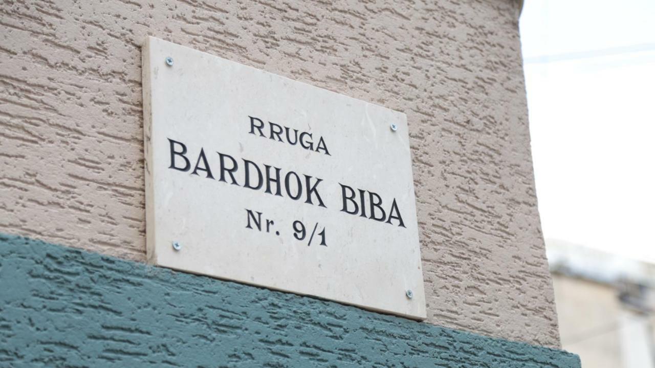 Hotel Bujtina Shqiptare Tirana Exterior foto